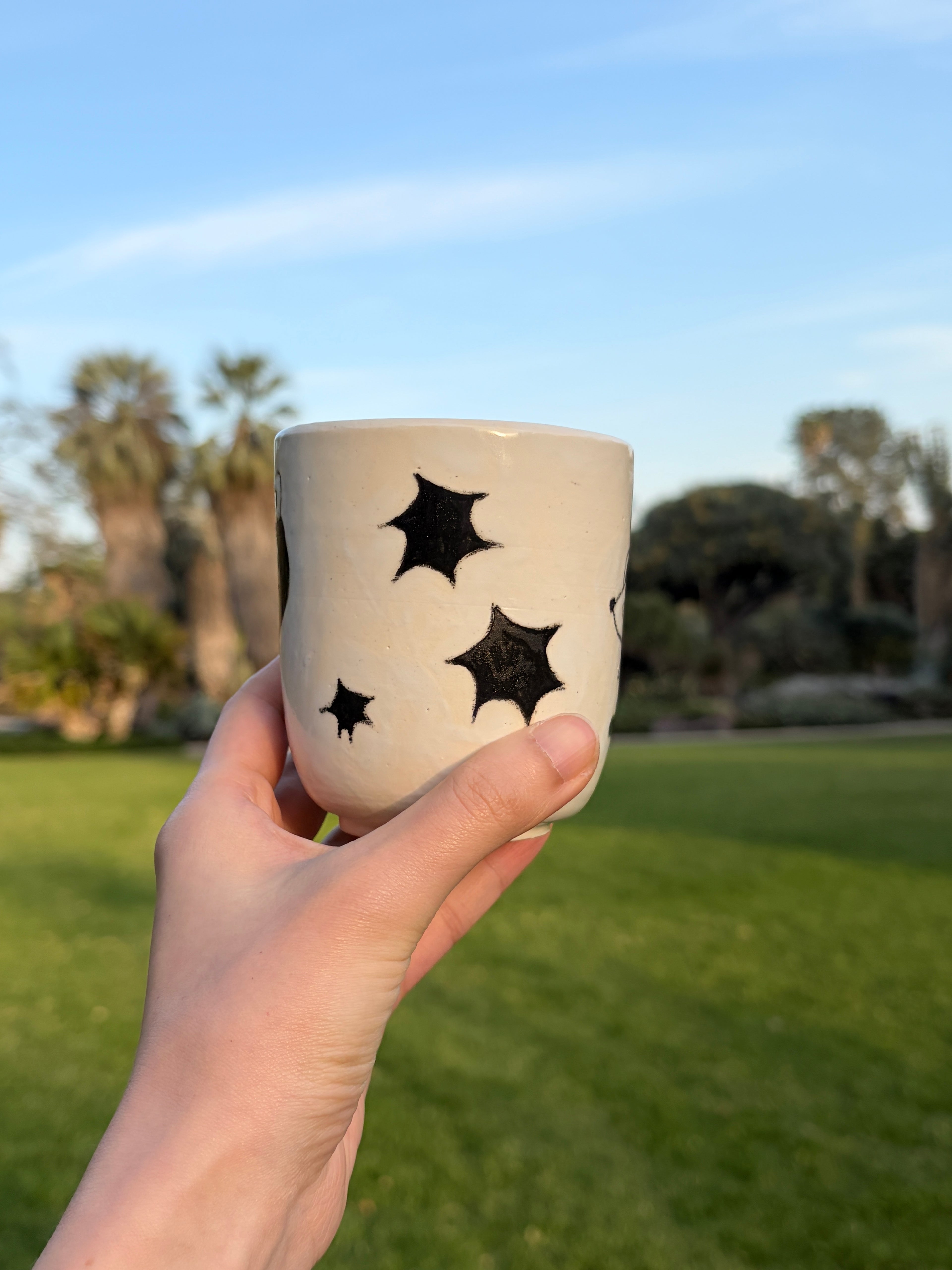plant thief cup